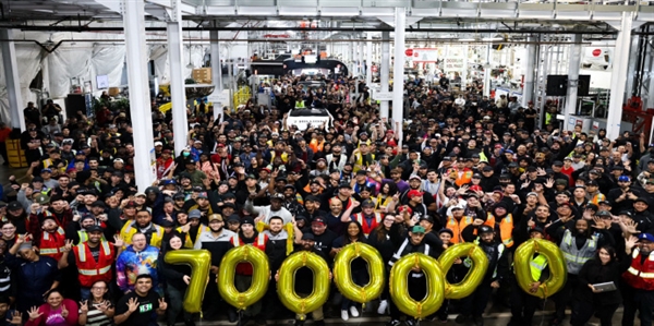 里程碑！特斯拉700萬輛下線：第三季度交付量突破46萬